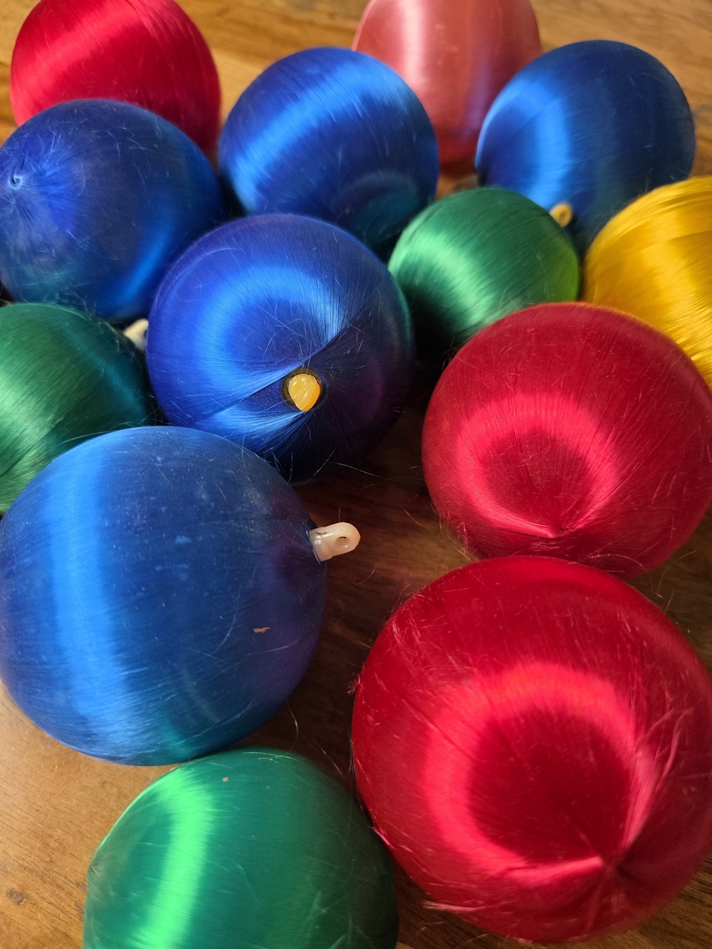 ​Vintage Satin Wrapped Christmas Ornaments Lot of 15 Retro Multi-Color